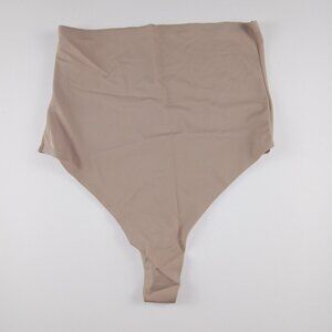 Frederick's Of Hollywood Women's Hollywood Shaping Thong Panty Size 1X/2X Nude